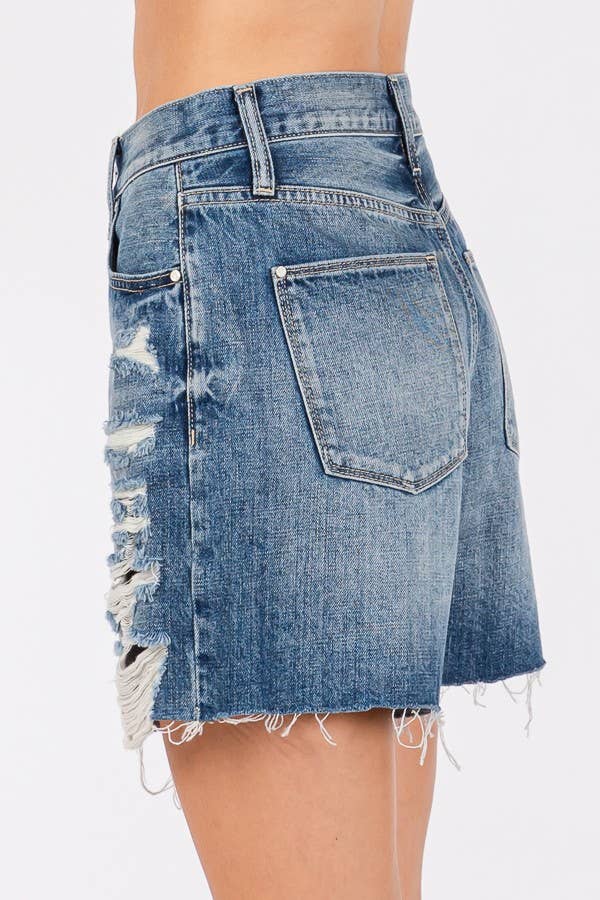 Midi short w/frayed hem