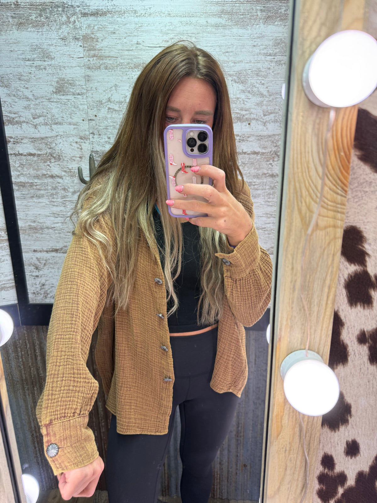 ACRES BUTTON UP *SADDLE