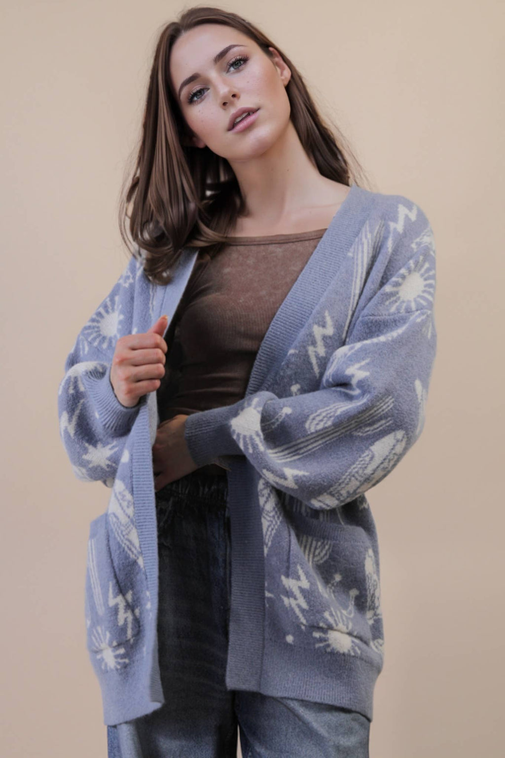 12W3393N-Oversized Western Graphic Knit Sweater Cardigan: CHOCOLATE / S-M-L/2-2-2